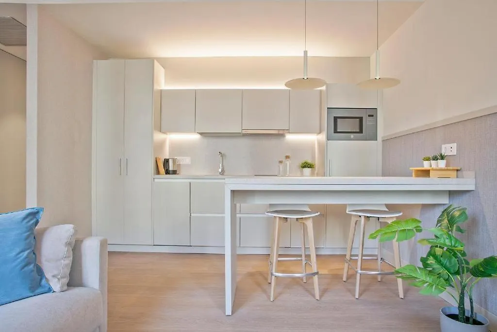Fisa Rentals Ramblas Apartments Barcelona Spanje